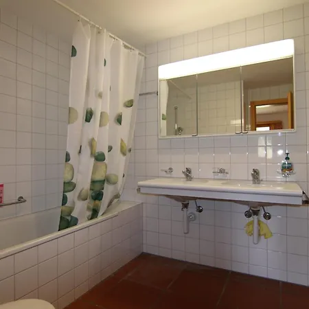 Haus Gaut Langwies By Appartement Arosa