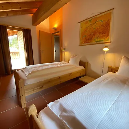 Haus Gaut Langwies By Appartement