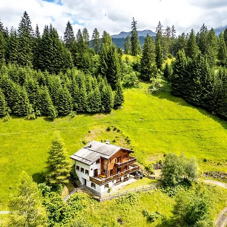 Haus Gaut Langwies By Apartmán