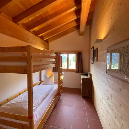 Haus Gaut Langwies By Αρόζα