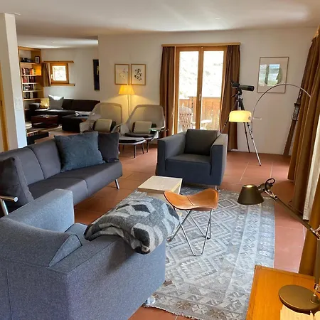 Haus Gaut Langwies By *